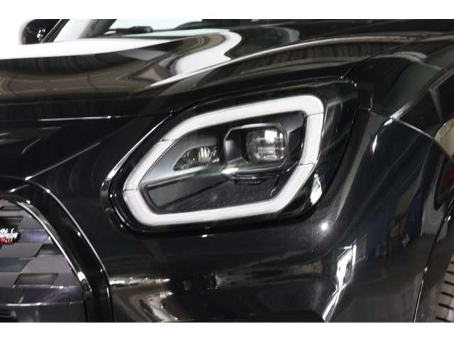MINI Countryman 5