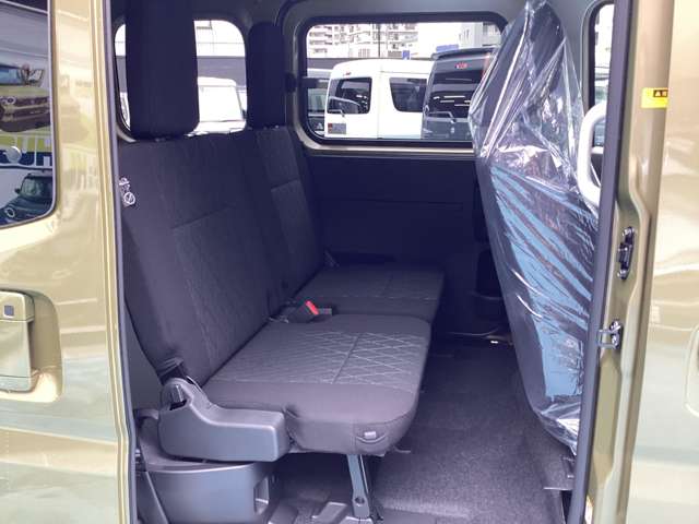 Daihatsu Atrai 8