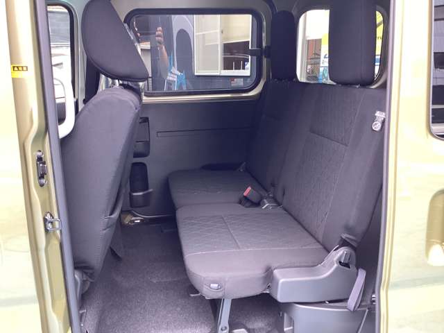 Daihatsu Atrai 9