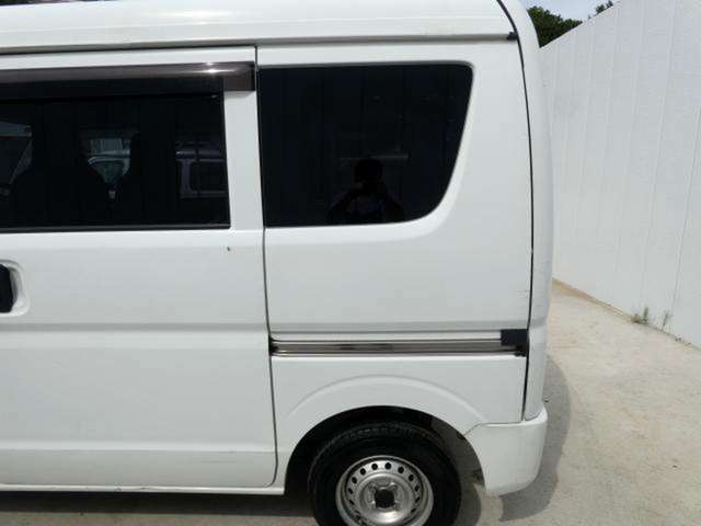 Suzuki Every 12