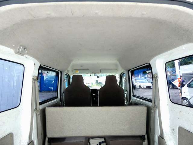 Suzuki Every 8