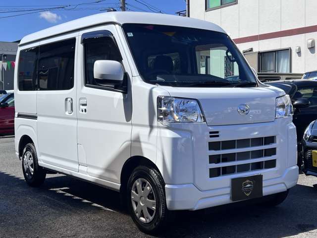 Daihatsu Hijet Cargo 6