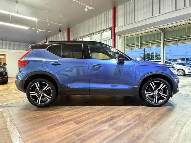 Volvo XC40 12