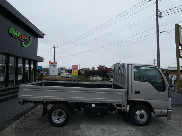 Isuzu Elf 5