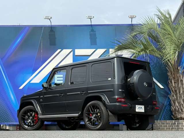 Mercedes-Benz G-Class 4