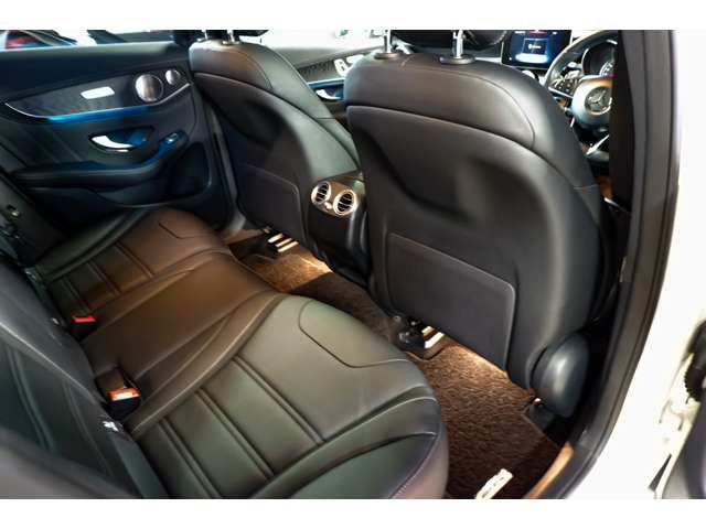 Mercedes-Benz GLC 9