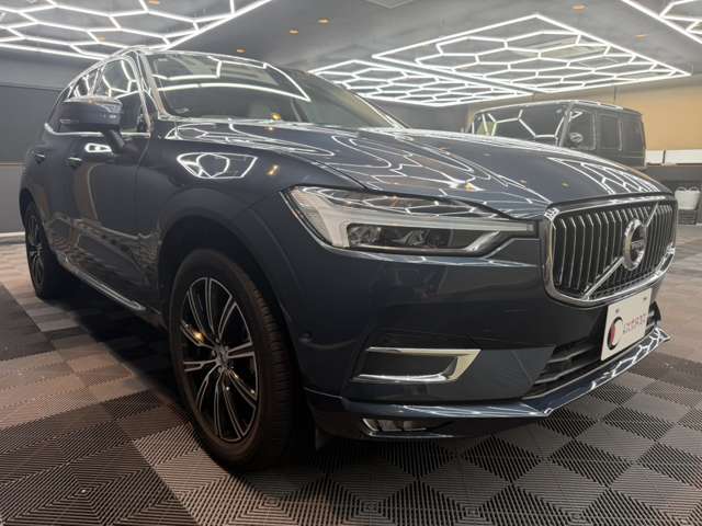 Volvo XC60 8