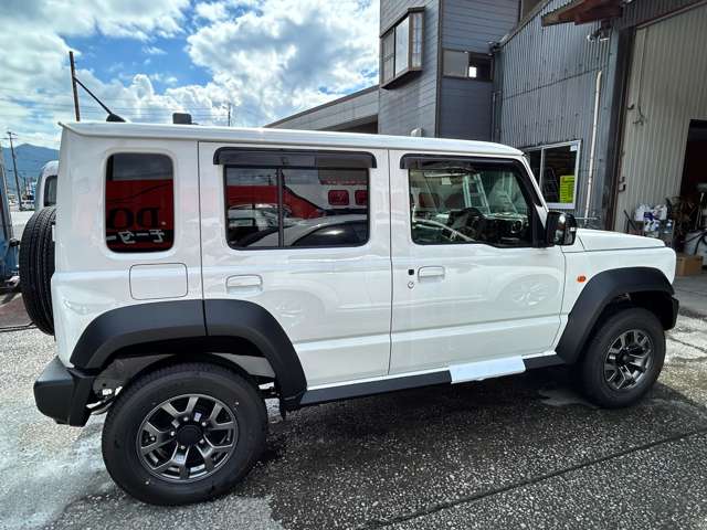 Suzuki Jimny Nomade 9