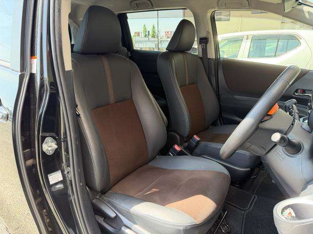 Toyota Sienta 11