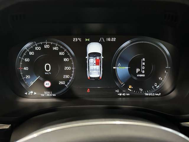 Volvo XC60 12