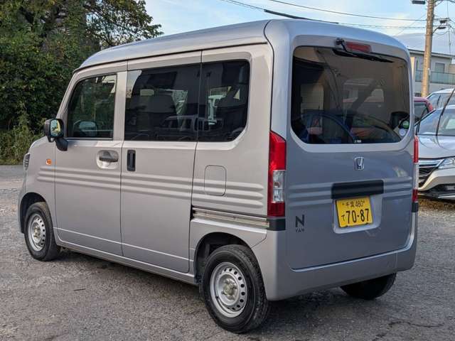 Honda N-VAN 10