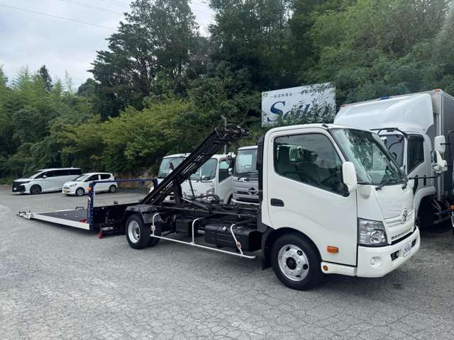 Toyota Toyoace 12
