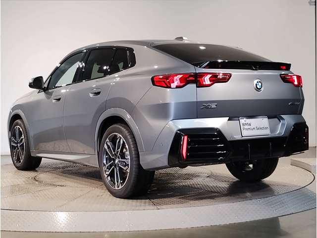 BMW X2 8