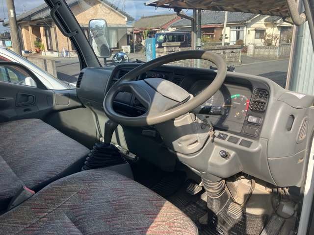 Mitsubishi Fuso Canter 8