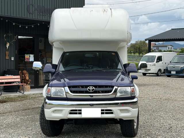 Toyota Hilux 5