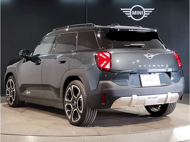 MINI Aceman 9