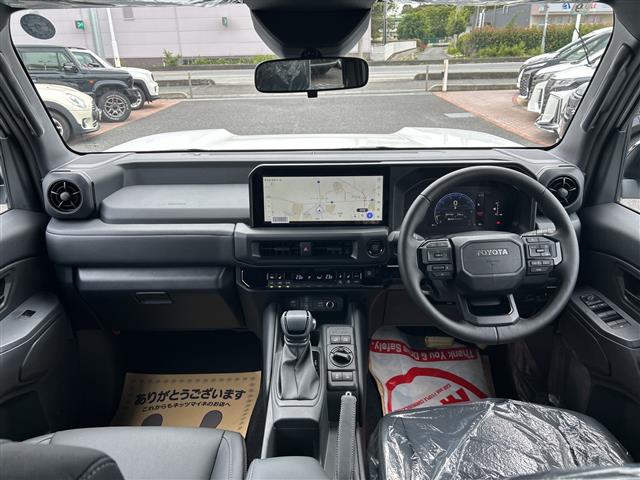 Toyota Land Cruiser FJ 5