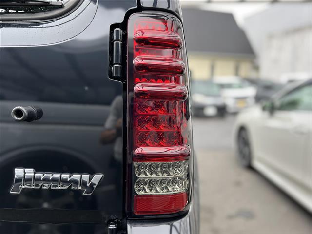 Suzuki Jimny 10