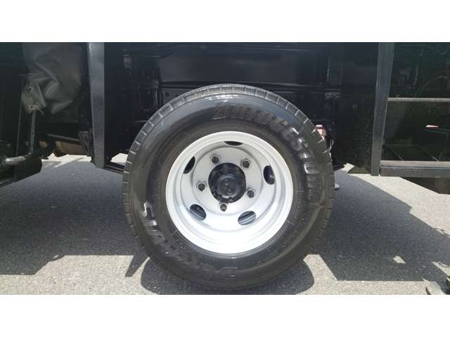 Mitsubishi Fuso Canter 12