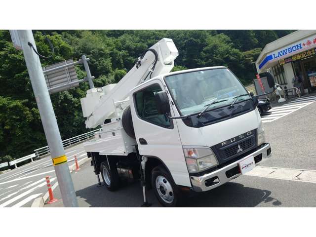 Mitsubishi Fuso Canter 4