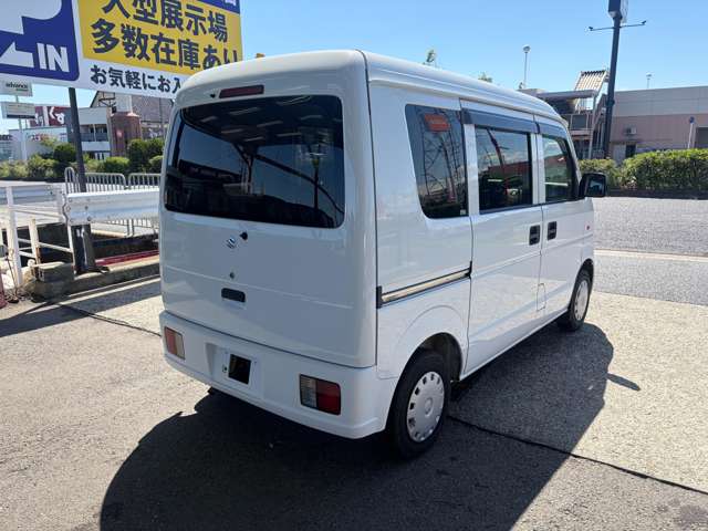 Suzuki Every 8