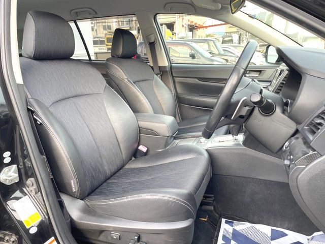 Subaru Legacy Outback 8
