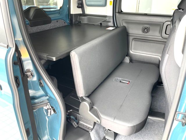 Suzuki Spacia Base 9