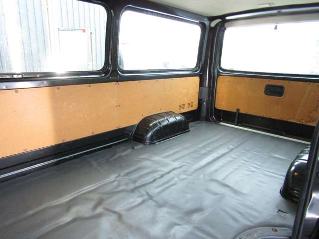 Toyota Regius Ace 7