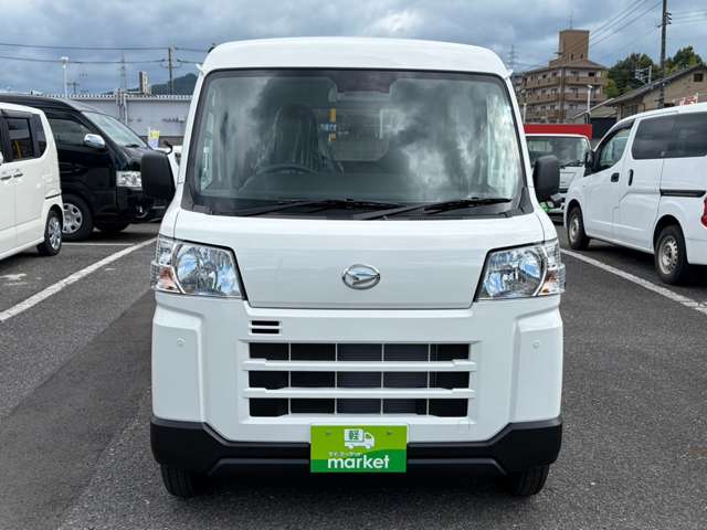 Daihatsu Hijet Cargo 11