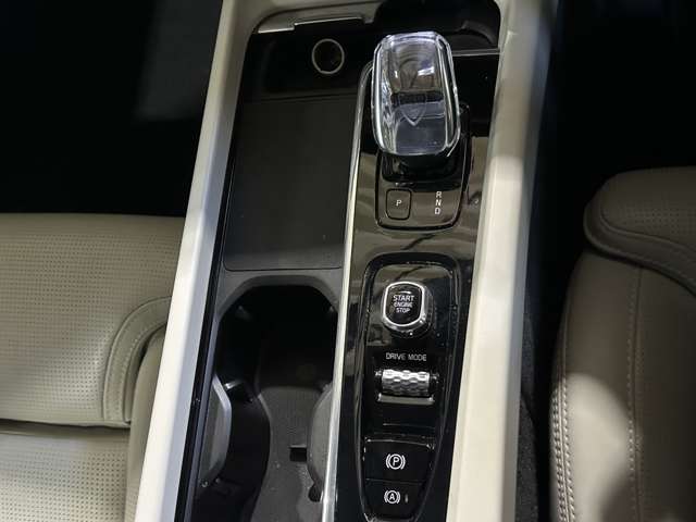 Volvo XC60 11