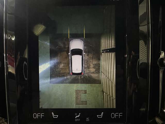 Volvo XC60 8
