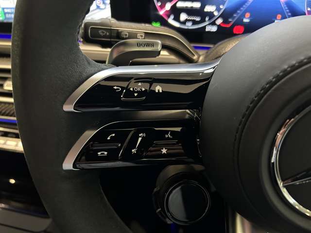 Mercedes-Benz GLE 8
