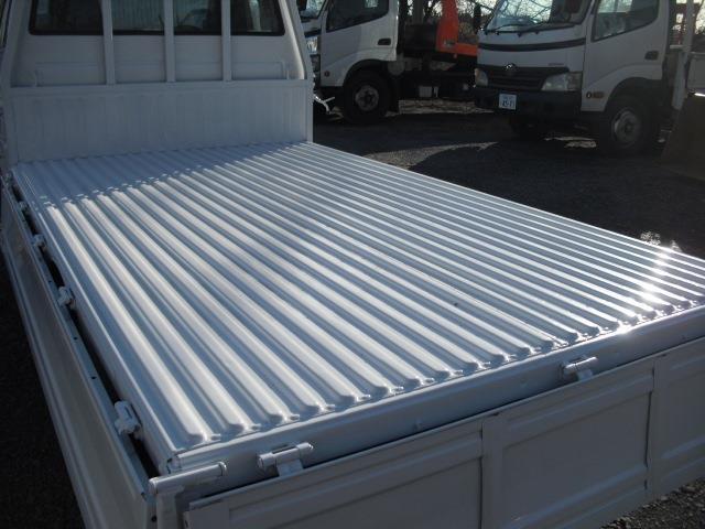 Toyota Light Ace Truck 5