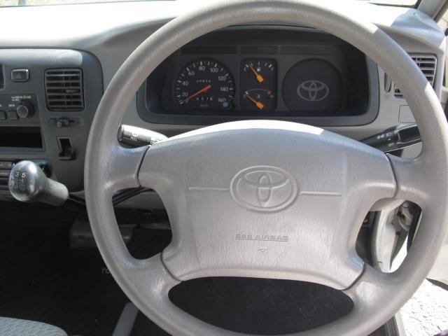 Toyota Light Ace Truck 9