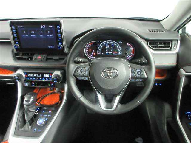 Toyota RAV4 6