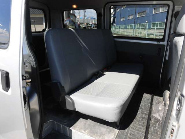 Toyota Light Ace Van 12