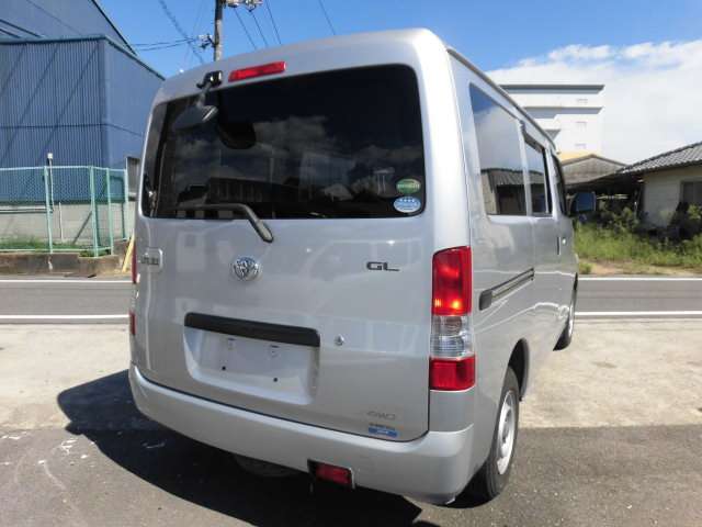 Toyota Light Ace Van 6