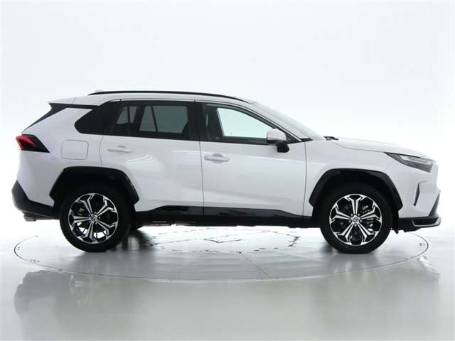 Toyota RAV4 2