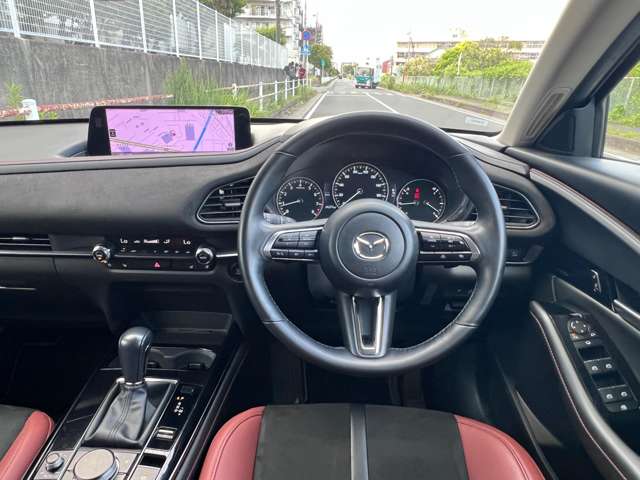 Mazda CX-30 4