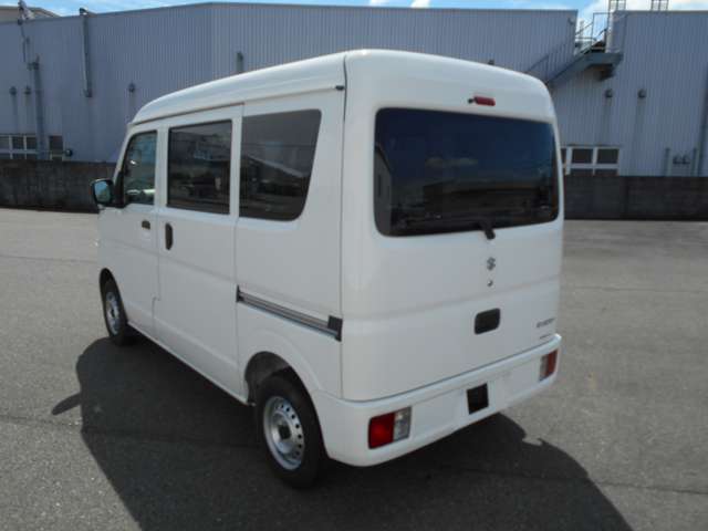 Suzuki Every 3