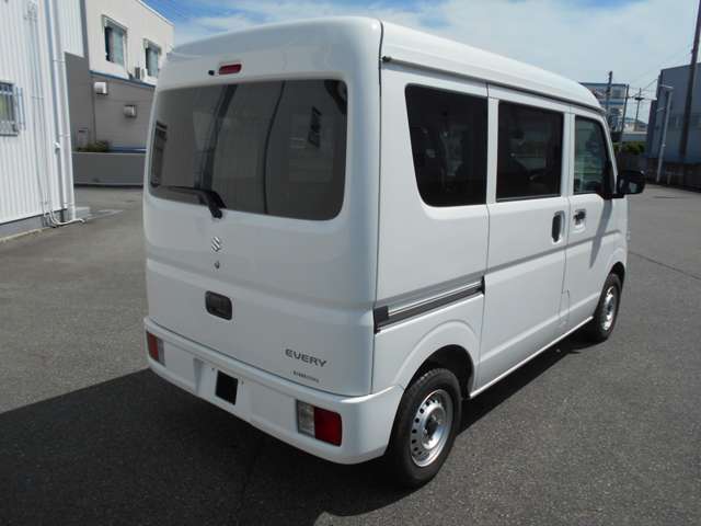 Suzuki Every 4