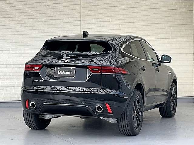 Jaguar E-Pace 2