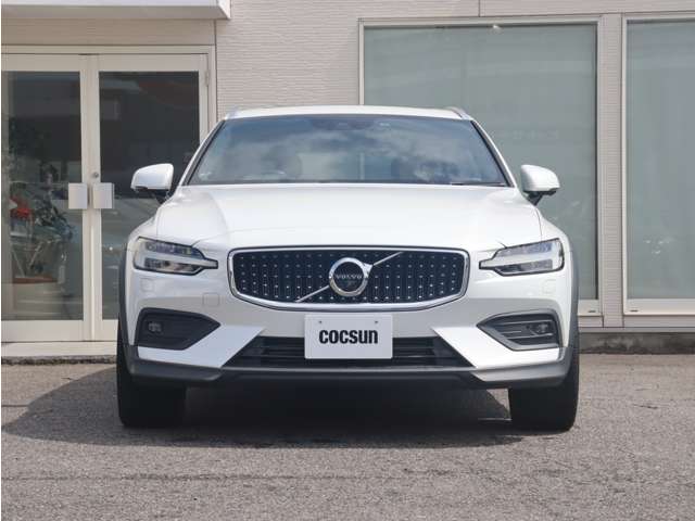 Volvo V60 Cross Country 5