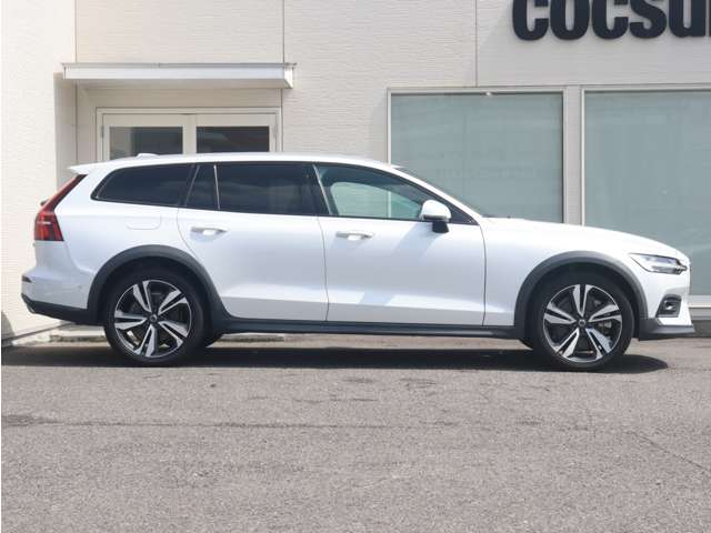 Volvo V60 Cross Country 7