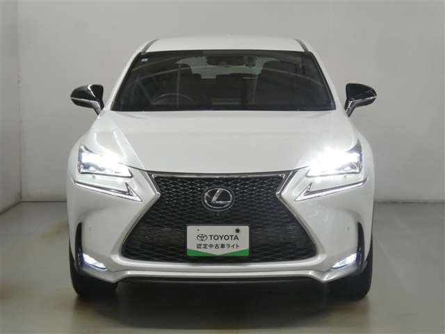 Lexus NX 3