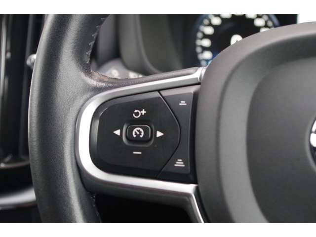 Volvo XC60 7