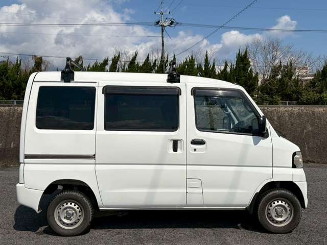 Mitsubishi Minicab MiEV 10