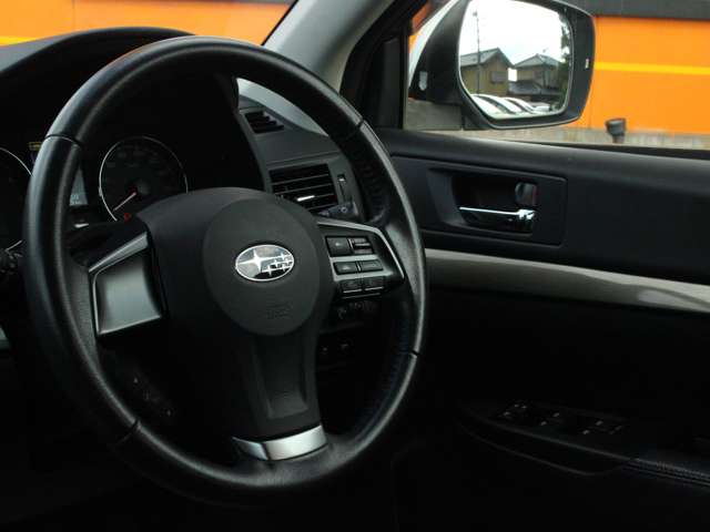 Subaru Legacy Outback 12