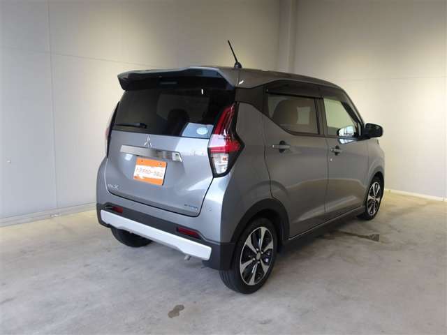 Mitsubishi eK X 2
