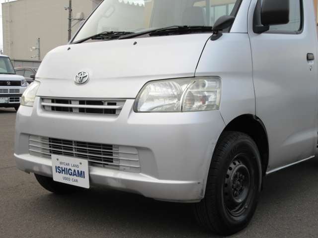 Toyota Light Ace Truck 9